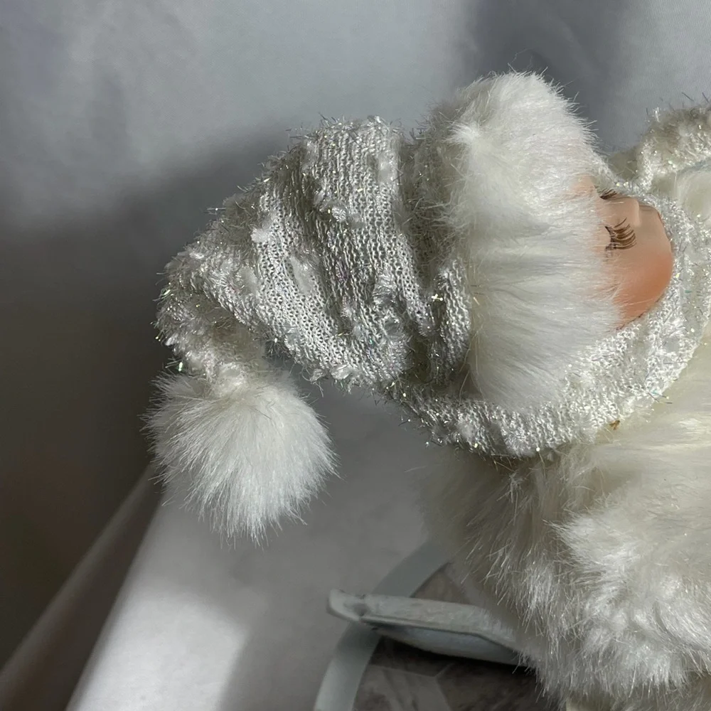 Heritage Signature Collection Winter Baby Figurine Sleigh Box COA